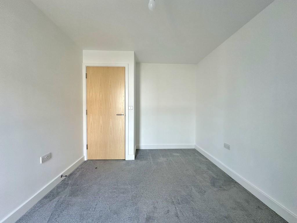Bedroom (4)