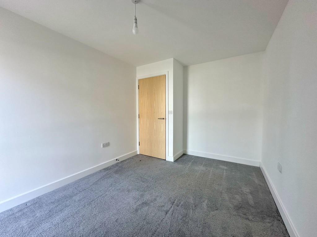 Bedroom (3)