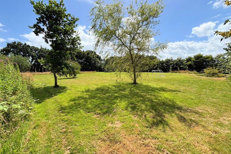 Newgate Lane, Fareham, PO14 3 bed semidetached house for sale £550,000