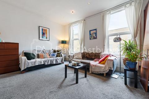 3 bedroom maisonette to rent, Highbury Park, Highbury, London