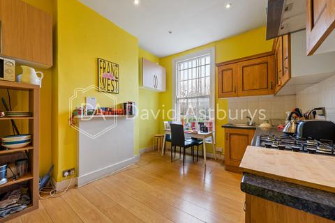 3 bedroom maisonette to rent, Highbury Park, Highbury, London