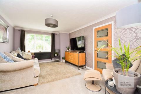 4 bedroom detached house for sale, Lenthall Close, Norwich NR7