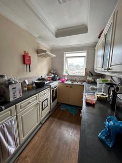 1 bedroom in a house share to rent, Gossage Road, Plumstead