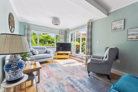 72 Green Lane, Worcester Park, KT4 8AR