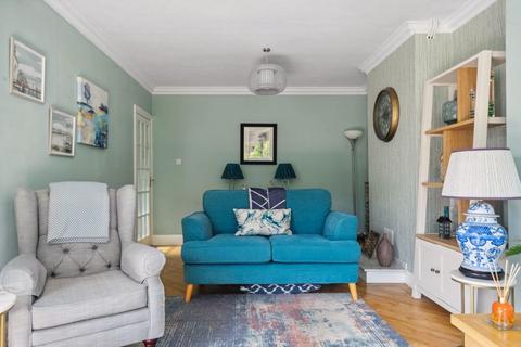 72 Green Lane, Worcester Park, KT4 8AR