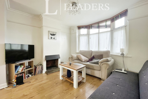 3 bedroom semi-detached house to rent, Weller Avenue, Manchester, M21