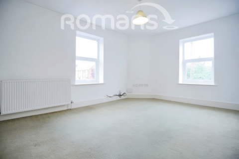 2 bedroom apartment to rent, Queens Road