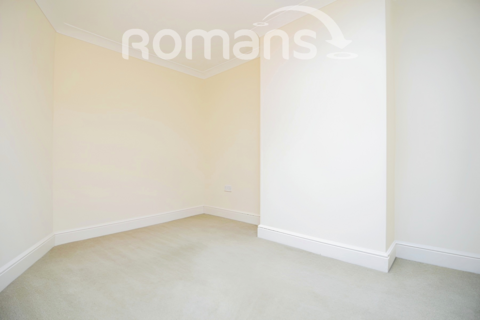 2 bedroom apartment to rent, Queens Road