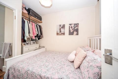 1 bedroom flat to rent, Merton Road, Bedford, MK40 3AF