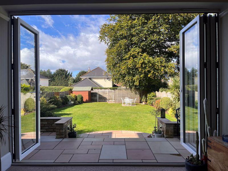 Bi fold doors