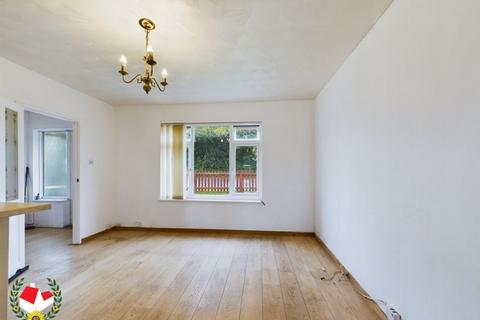 2 bedroom end of terrace house for sale, Matson Avenue, Matson, Gloucester, GL4 6HN