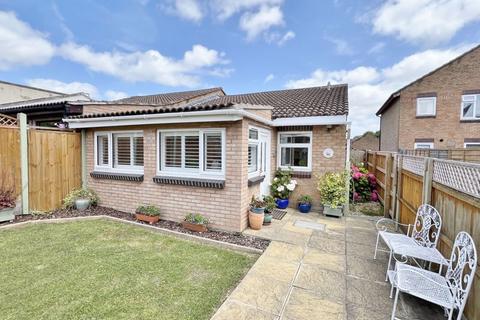 2 bedroom bungalow for sale, Lime Close, Frome