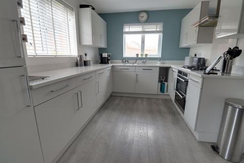 71 Shakespeare Drive, Penkridge, Stafford, ST19 5QZ