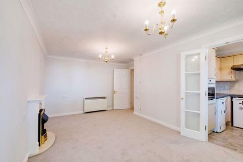 1 bedroom retirement property for sale, 247 Belle Vue Road, Bournemouth BH6