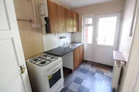 3 bedroom terraced house for sale, Cranmoor Crescent, Halesowen B63