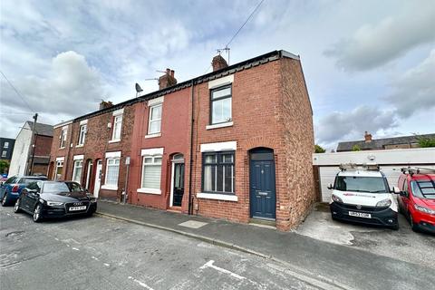 2 bedroom end of terrace house for sale, Dalton Street, Trafford M33