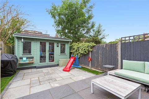 3 bedroom terraced house for sale, Byron Close, London, SW16