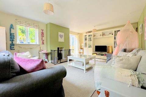 4 bedroom end of terrace house for sale, St. Marys Road, Market Lavington, Devizes, Wiltshire, SN10 4DG