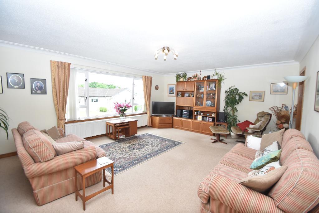Crossdykes, Kirkintilloch, Glasgow... 4 bed detached bungalow for sale