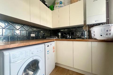 84 Kingston Road, Luton, LU2 7SA