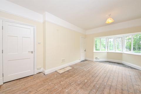 4 bedroom semi-detached house for sale, Conway Road, Colwyn Bay, Conwy, LL29