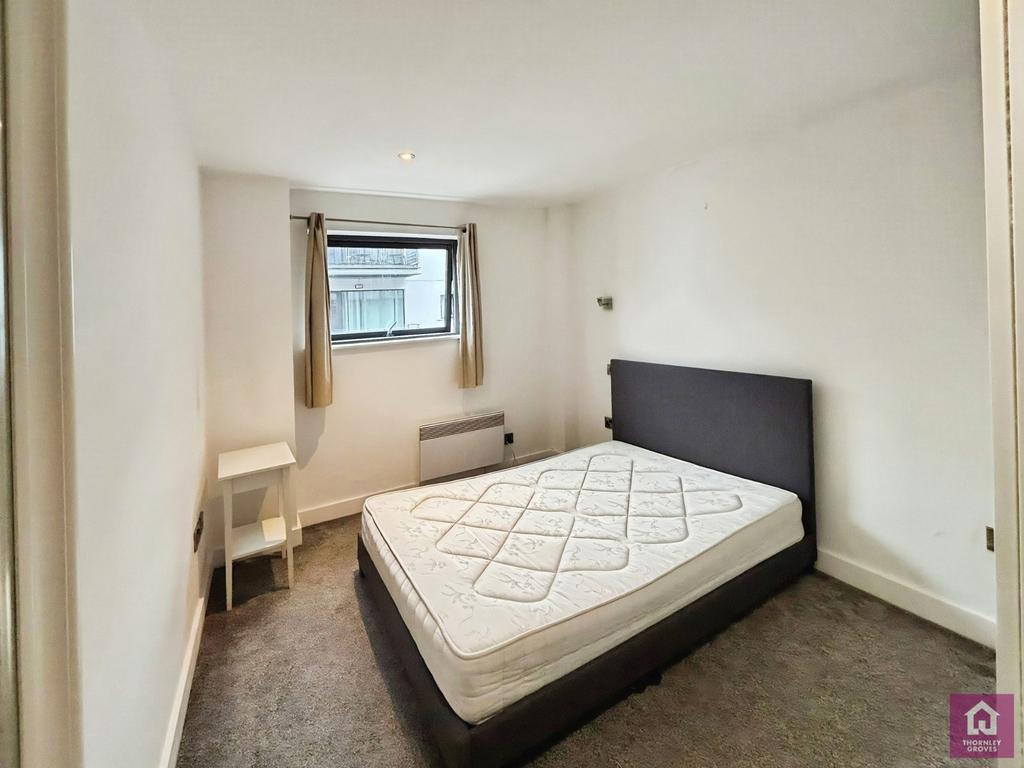 Apartment in New Islington - View 4