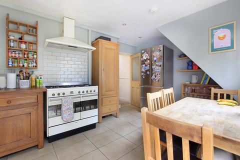 3 bedroom maisonette for sale, Tooting Bec Road, London SW17