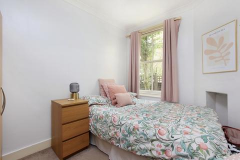 3 bedroom maisonette for sale, Tooting Bec Road, London SW17