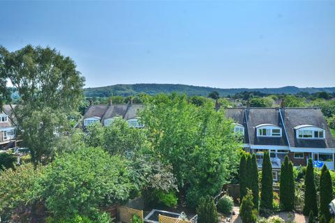 6 Hillcrest, Storrington, Pulborough, RH20 4DT