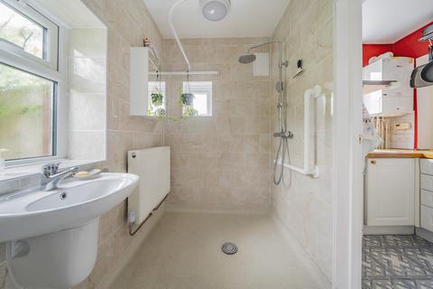 23 Glenfield Road, London, W13 9JZ