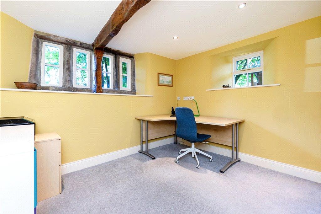 Bedroom 4/Study