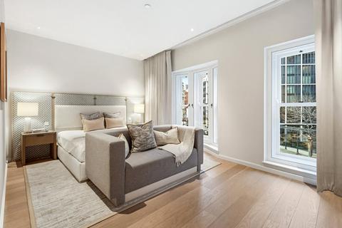 undefined, Basil Street, Knightsbridge, London