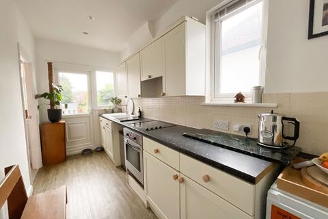 3 bedroom flat for sale, Westcliff-on-Sea SS0