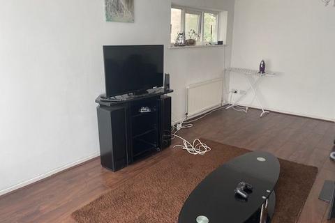House share to rent, Derby Road, Luton