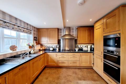 5 bedroom detached house for sale, Mason Avenue, Shotley Bridge