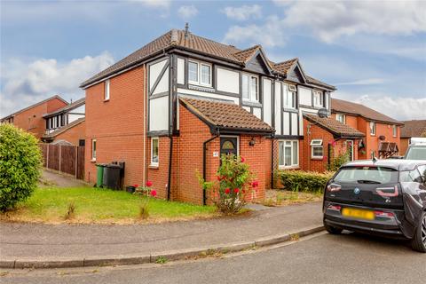 3 bedroom semi-detached house for sale, Russell Road, Toddington, Bedfordshire, LU5