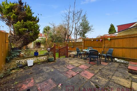 14 Diamond Road, Ruislip, HA4 0PG