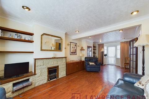14 Diamond Road, Ruislip, HA4 0PG