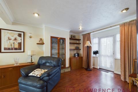 14 Diamond Road, Ruislip, HA4 0PG