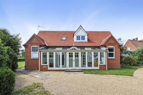 4 bedroom house for sale, Ipswich Way, Stowmarket IP14