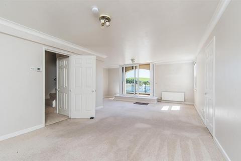 3 bedroom apartment for sale, Smugglers Row, Falmouth TR11