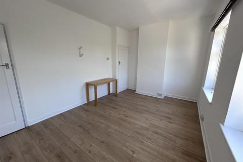 1 bedroom flat to rent, Halfway Street, Sidcup DA15