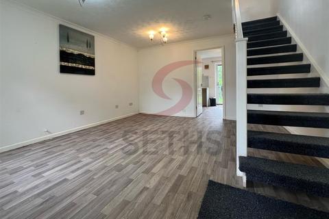 2 bedroom end of terrace house to rent, Speedwell Drive, Leicester LE5