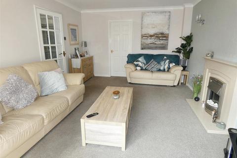 10 Rushmoor Close, Sutton Coldfield, B74 2PW