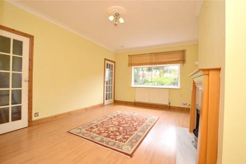 3 bedroom semi-detached house for sale, Willow Road, Farsley, Pudsey, West Yorkshire