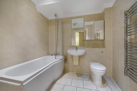 2 bedroom flat for sale, Anerley Station Road, SE20, Penge