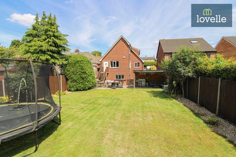 4 bedroom detached house for sale, New Road, Waltham DN37