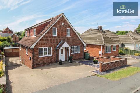 4 bedroom detached house for sale, New Road, Waltham DN37