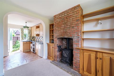 1 bedroom cottage for sale, The Green, Ripley