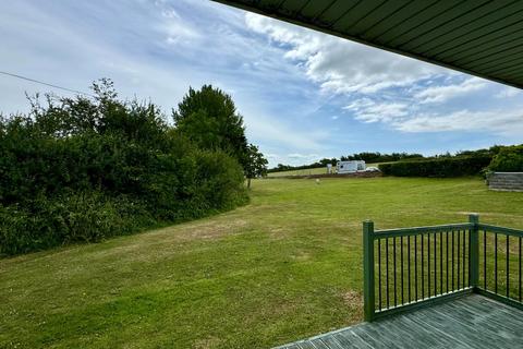 2 bedroom chalet for sale, Fort Road, Lavernock, Penarth